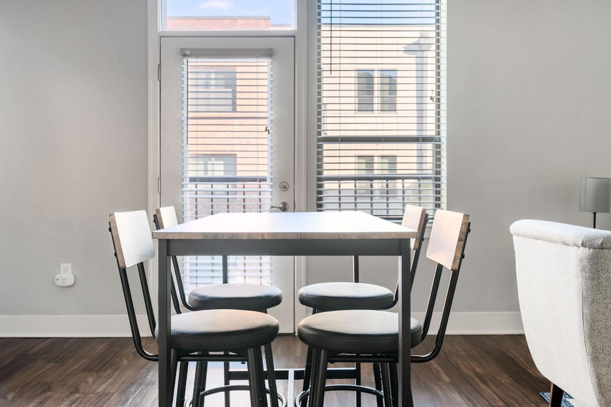Free Parking Gym & Pool Downtown At Cityway Appartement Indianapolis